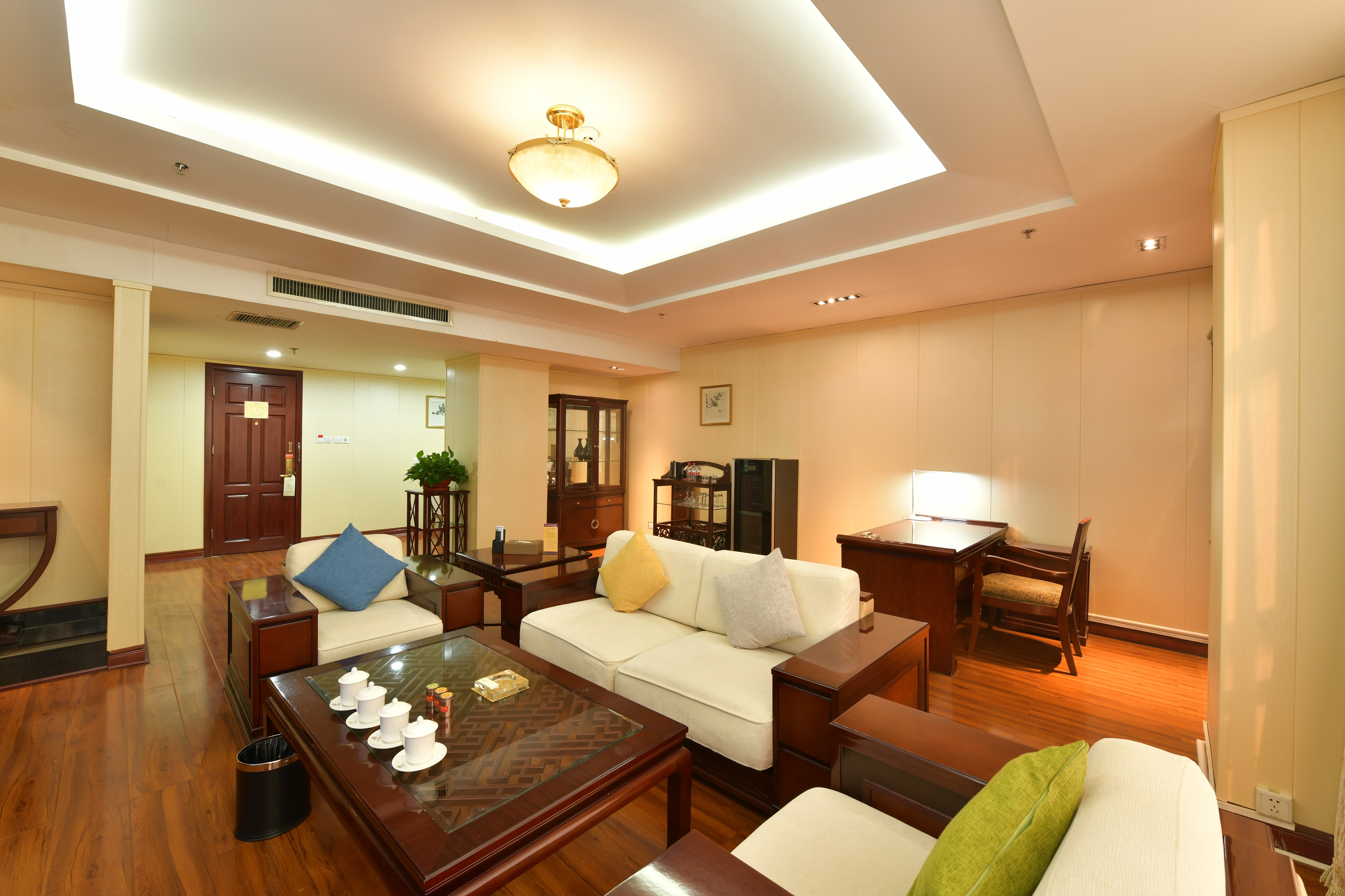 San He Hotel Hotels in Linqing