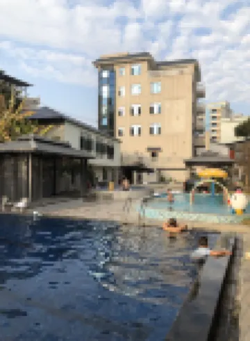 Heatwave Tangya Ju Hot Spring Hotel