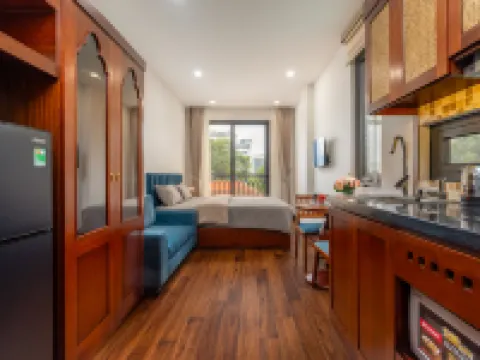 Evelyn Indochine Chic in Central Hanoi Hotels near Hanoi Opera House