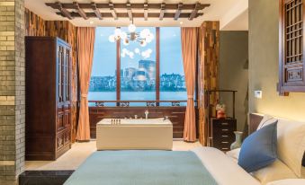 Star Lake Lanyue Song Culture Guesthouse (Zhaoqing Qixingyan Scenic Area)