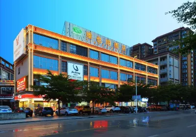 Vienna 3 Best Hotel（Pubei Aoyuan Square） Hotels near Pubeixian Library
