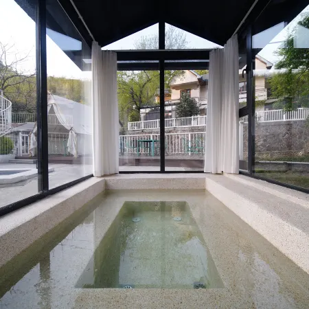 Gengfu Villa·Modern Hot Spring Boutique Stay (Yucun Plaza)