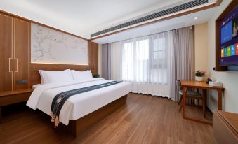 Luoyang Qingcheng Hotel (Luoyi Ancient City Lijing Branch)