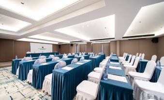 REZEN LONGUU Hotel (Sanmingbei High-Speed Railway Station Shaxian Airport)
