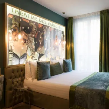 Hotel les Bulles de Paris Hotels near Notre-Dame Cathedral of Paris