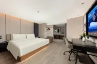 Atour Hotel Sun Moon Light Dapu Bridge, Shanghai Hotels in Dapuqiao Area