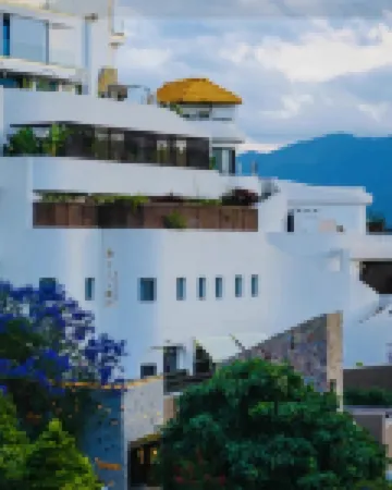 Santorini Cloud National Tide Sea View Resort Dali