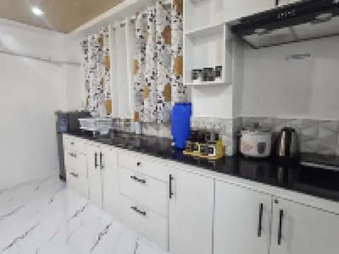 Cozy Private Room D at 3Z Transient House Hotels in Cagayan