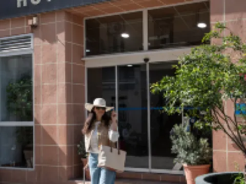 レステレル カンヌのホテル