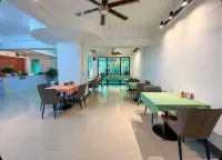 อพอลโล เวียงจันทน์ โรงแรม - พร้อมอาหารเช้า