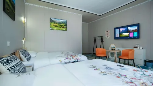 Yining County Qingyu Xiaozhu Homestay
