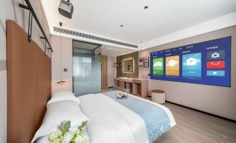 Chengxiaocheng Homestay (Chaohu Yuemei Plaza East Railway Station)