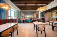 Changji Hua'er Qingshe Hotel (Feima Turntable, Beijing South Road Branch)