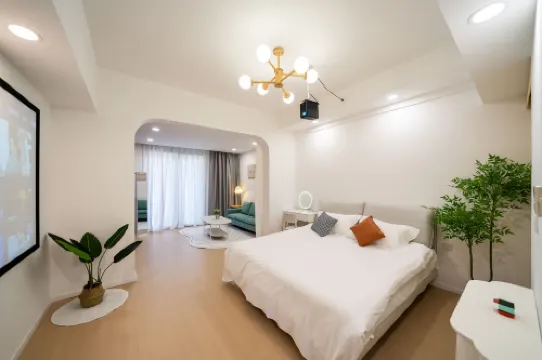 一抹雲棲客棧（楊思路高青路地鐵站店）