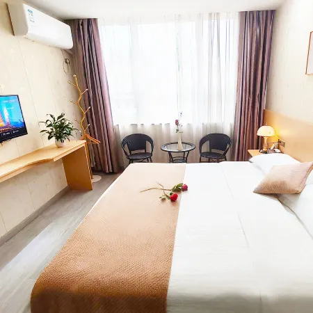 Wudang Mountain Daohe Hotel