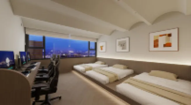 Sea of Flowers Esports Hot Spring Hotel (Dujiangyan Nanqiao)