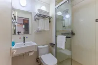 Chengxiaowo E-Sports Hotel (Huoqiu Liaocheng Square) - Parkplatz