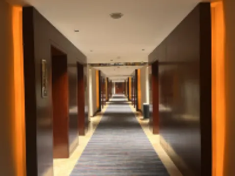 Chengcheng Huayuan Building Hotels in Chengcheng
