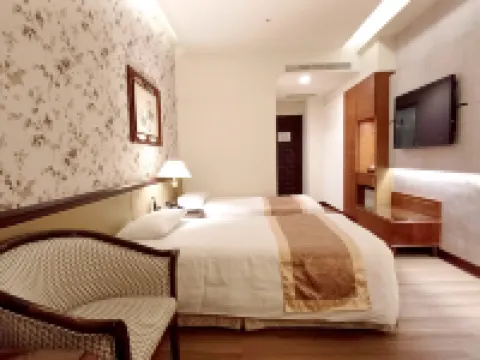 Hi-YES HOTEL TAOYUAN Hotels near Chung Yuan Christian University