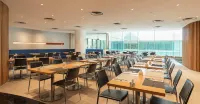 Novotel Century Hong Kong Hotels in Hongkong