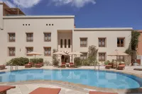 Ali Pasha - Rooftop Pools