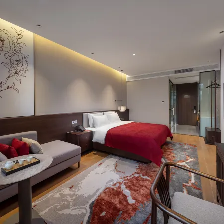 QIANNA HOTEL FINE(RuYang Youth Maker Center)