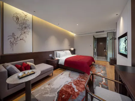 QIANNA HOTEL FINE(RuYang Youth Maker Center)