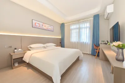 Yunduo Hotel (Duyun Hospital of Traditional Chinese Medicine) Hotels near Shibangu Street