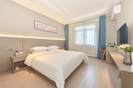 Yunduo Hotel (Duyun Hospital of Traditional Chinese Medicine) Отели рядом с достопримечательностью «Duyun Nanshazhou Greenland Park»