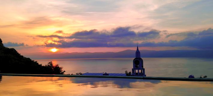 Fuxian Lake Sunrise Shore B&B (Luchong Scenic Area Branch) Hotels in Yuxi