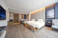 Xuzhou Medical University Subway Station Heping Avenue Atour Hotel Hotel in zona At Hubushan Ancient Dwellings