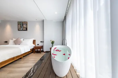 Chuxiong Fanyin Xishe (Yiren Ancient Town Scenic Area Store) Hotel dekat China Yi Ethnic Minority Ten-months Solar Calendar Culture Garden