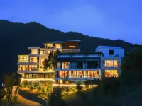Ga'er Manor Hotels in Heishui