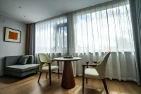 Hequn Hotel