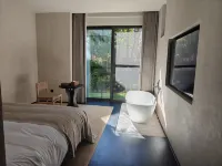 撫仙湖千言李白飯店（廣龍小鎮店）