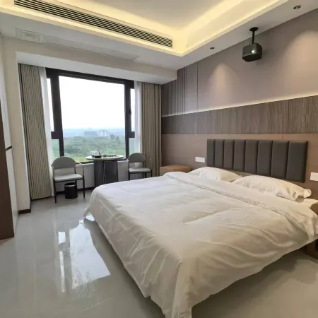 Bohao Homestay Отели в г. Лонин