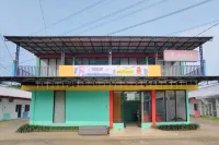 TwoSpaces Living at Bypass Homestay, Mojokerto Hotels in Balongsari