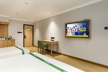 GreenTree Inn Jiangsu Taizhou Taidong Railway Station Business Hotel Отели рядом со станцией Taizhou Railway Station