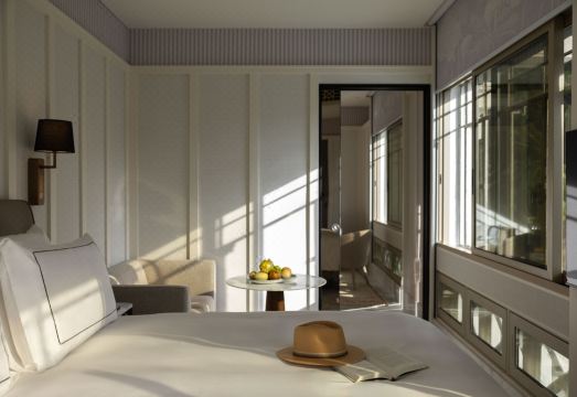 METT 싱가포르 디자인