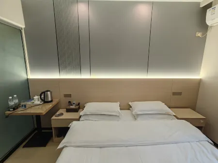 Huishui Berman Theme Hotel