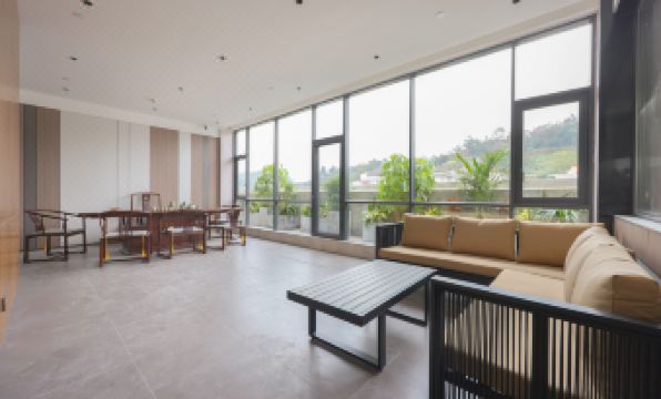 JinShengRuiHua Hotel