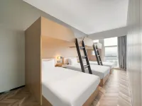 WanYoo Esports Hotel (Yiwu Market Intime Store) Hotels near Luobinwang Park