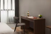 Yibo Apartment Hotel (Changsha Songya Lake Wuyue Plaza)