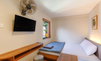 Andewi Cabin