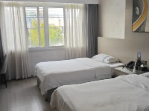 Rezen Boutique Hotel Hotels near Fanguo Old City Ruins