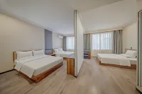 Home Inn Huayi Hotel (Feixian Tanyu Branch) - parkir