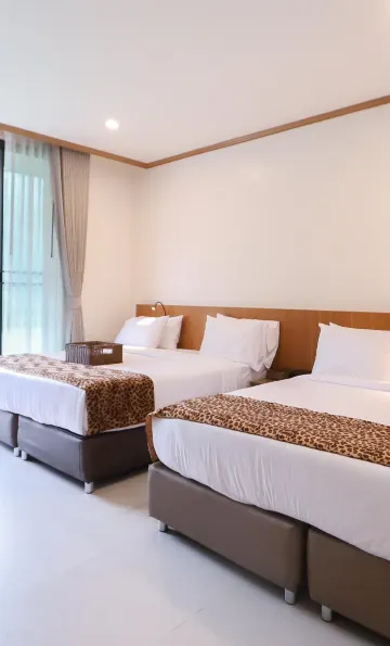 ดีลักซ์ 4 ท่าน