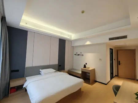 Hangzhou Baifu Hotel (Hangzhou East Railway Station)