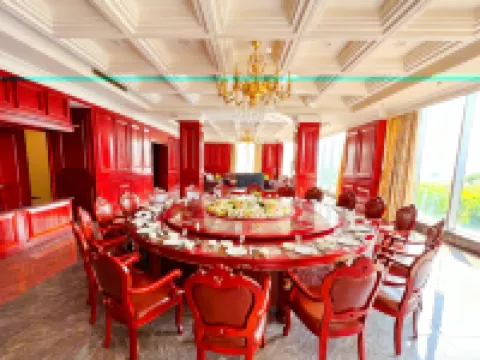 Yishui Longgang Hotel (Yishui River Bridge Scenic Spot) Hotels in Yishui