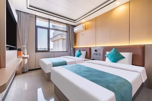 Jinhang Hotel (Nanchang Changbei Airport Branch) - غرفة مطلة على الجبل